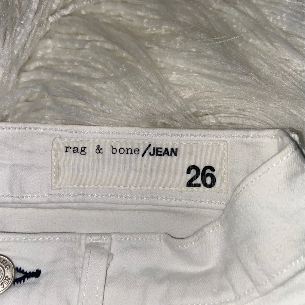rag & bone Bright White Skinny Jeans - Picture 3 of 8